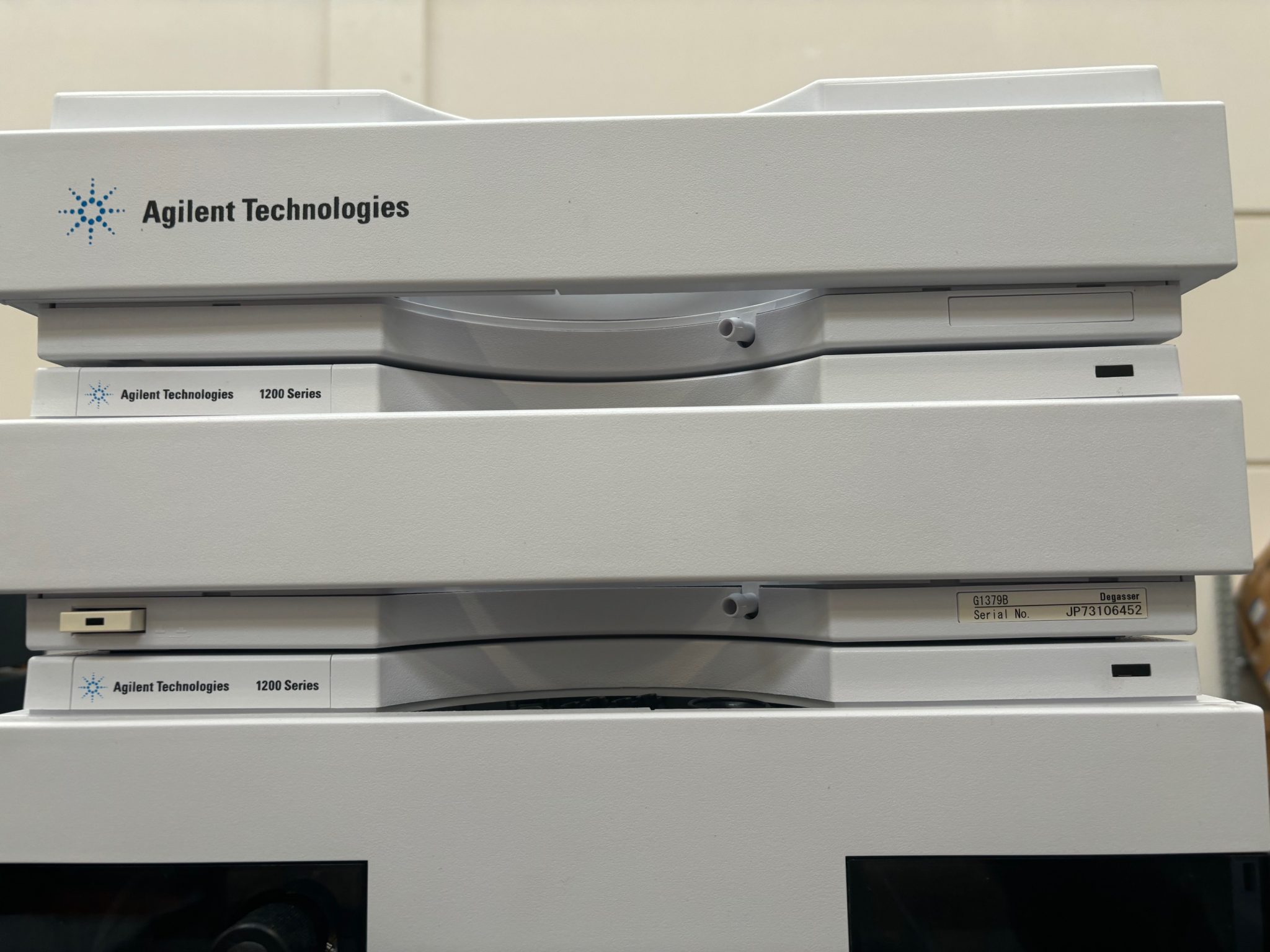 Agilent 1200 series HPLC incl. VWD and RID Detector – Lab2