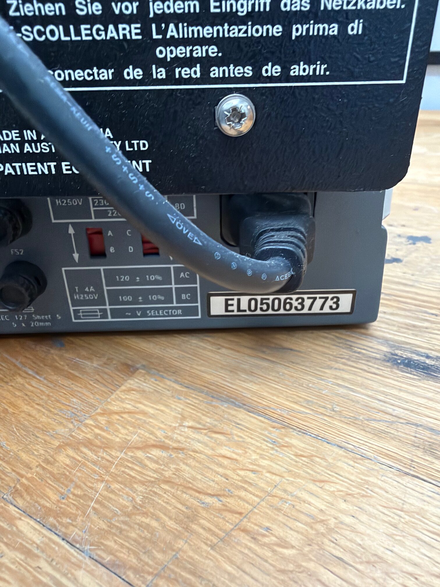 Varian UltrAA Boosted Lamp Supply (EL05063773) - Image 2